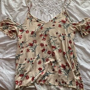 Soft and Sexy American Eagle Top